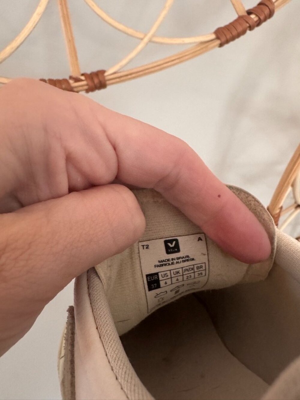Veja Campo Sneaker Women US 6 EU 37 Extra White Natural Suede Chrome Free Leathe - Picture 8 of 8
